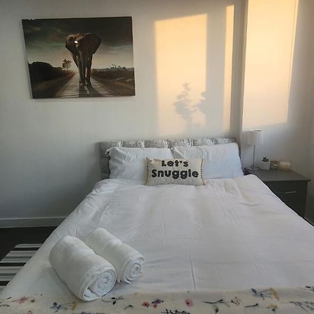 Amazing London 1 Bedroom Flat In Astral House As18 Norbury  Extérieur photo